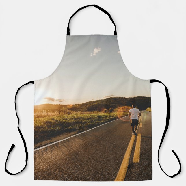 Person running in road in the morning apron (Front)
