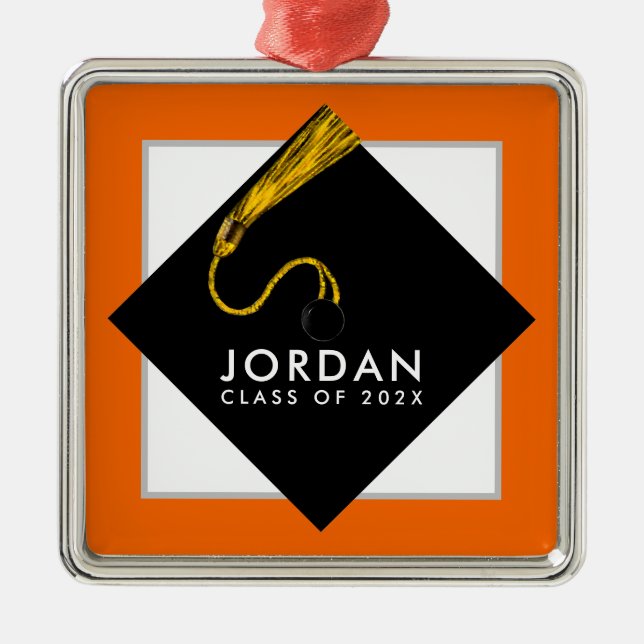 Personalised 2021 Graduation Keepsake Metal Ornament (Front)