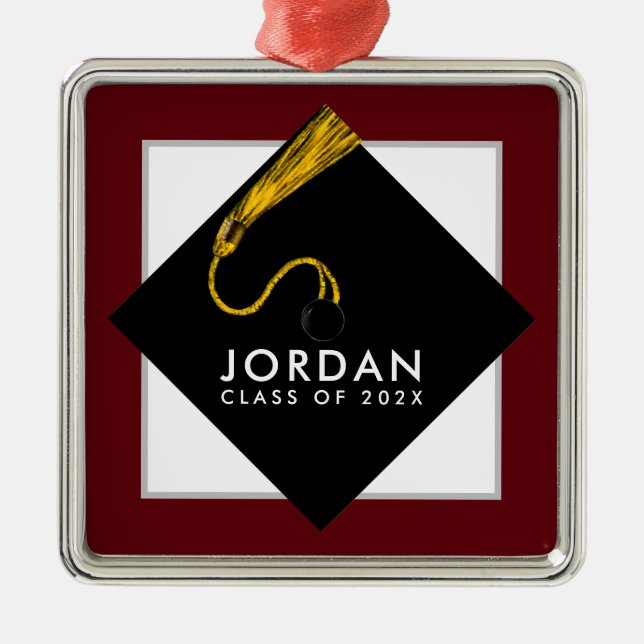 Personalised 2021 Graduation Metal Ornament (Front)