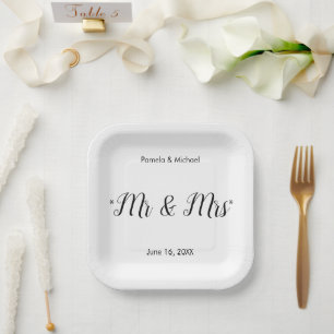 Personalised B&W Mr & Mrs Font-2 Paper Plate