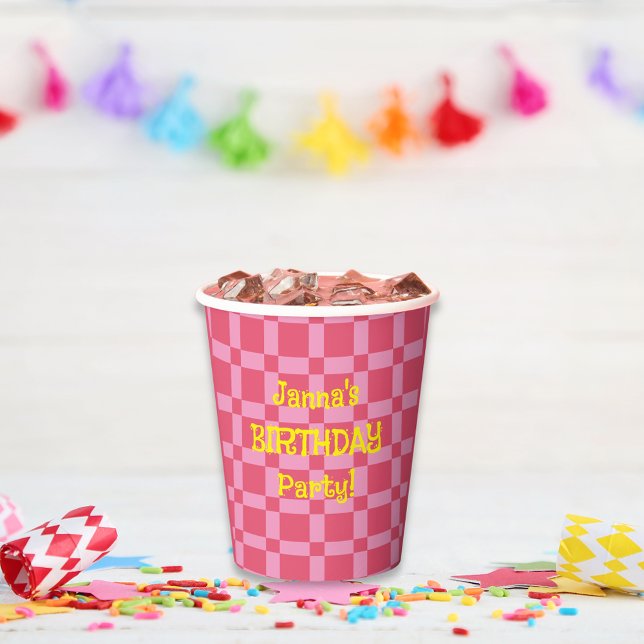 Personalised Birthday Party Pink Chequered Pattern Paper Cups (Personalized Birthday Party Pink Checkered Pattern Paper Cups)
