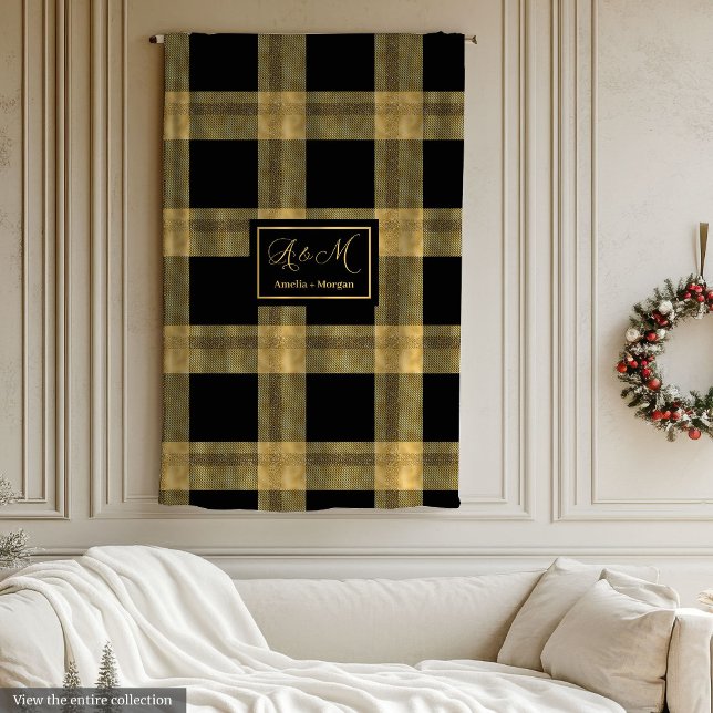 Personalised Black and Gold Winter Throw Blanket (Personalized Black and Gold Winter Throw Blanket)