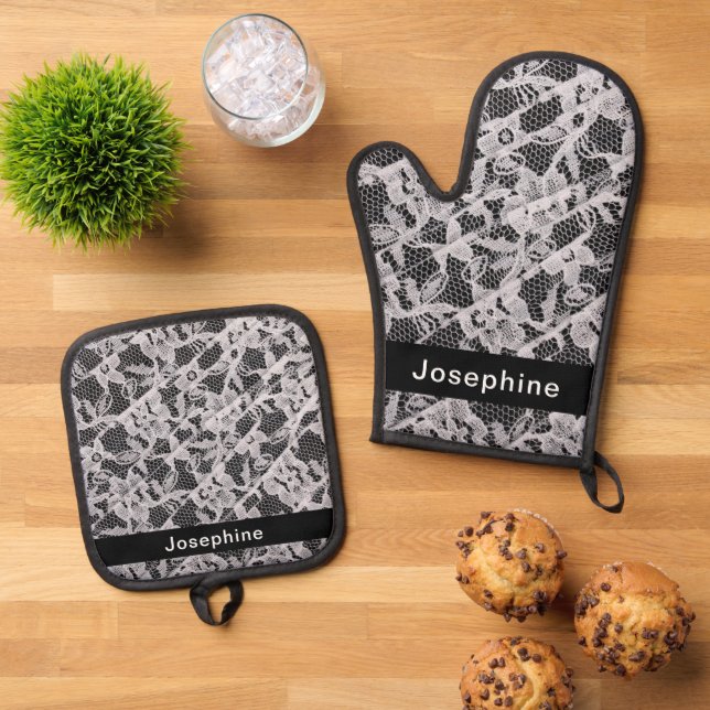 Personalised Black & White Faux Lace Pattern Oven Mitt & Pot Holder Set (Top Down)