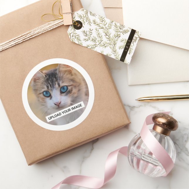 Personalised Cat Photo Classic Round Sticker (Gifting)