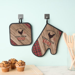 Personalised Country Farmhouse Style Oven Mitt & Pot Holder Set