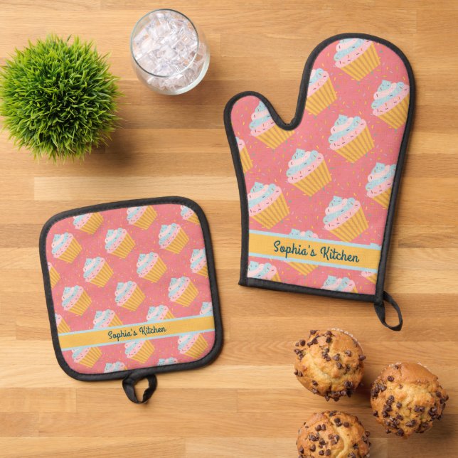 Personalised Cupcake Mitt & Pot Holders, Gift Oven Mitt & Pot Holder Set (Top Down)