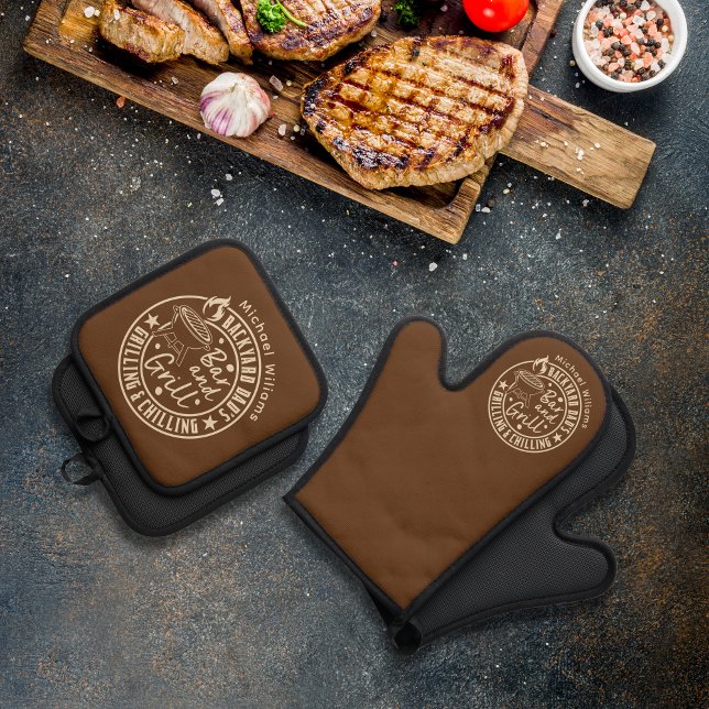 Personalised Dad Bar and Grill  Oven Mitt & Pot Holder Set (Creator Uploaded)