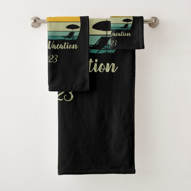 Personalised family vacation bath towel set (Insitu)