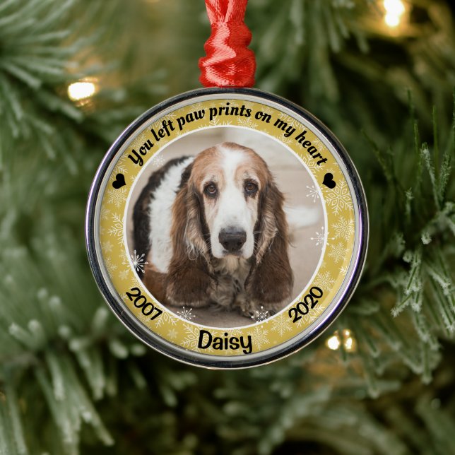 Personalised Gold Dog Memorial Metal Ornament (Tree)
