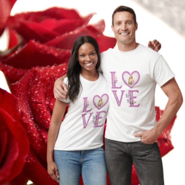 Personalised Happy Valentines's Day Photo   T-Shir T-Shirt (Creator Uploaded)