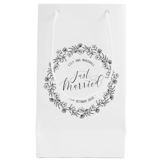 Personalised Just Married Floral | Gift Bag (Front)