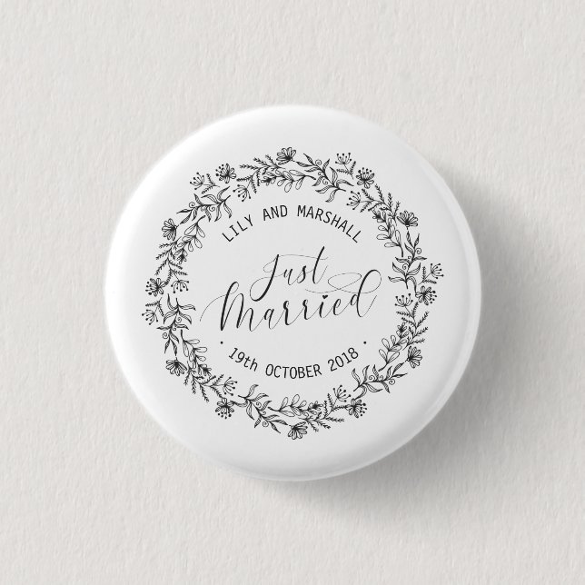 Personalised Just Married Floral | Pin Button (Front)