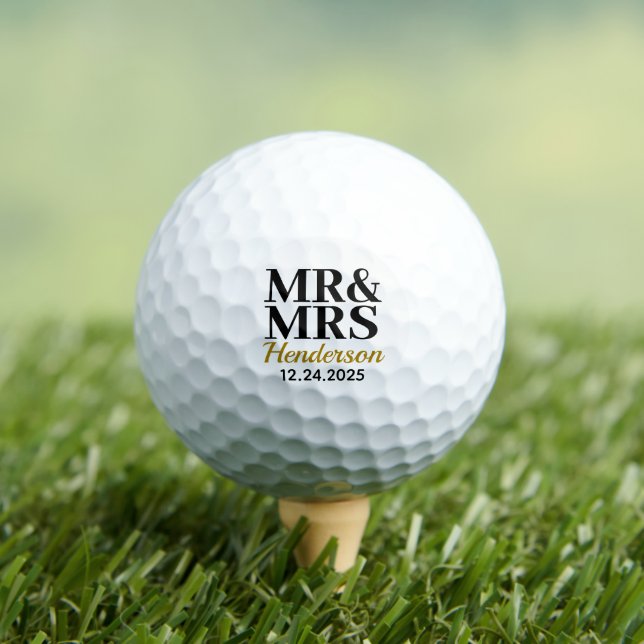 Personalised Mr & Mrs Wedding Golf Balls (Insitu Tee)