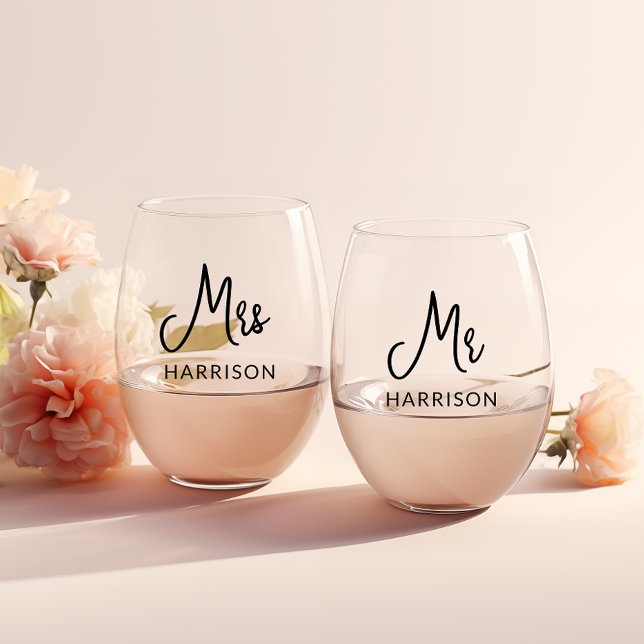 Personalised Mr & Mrs Wine Glasses (Creator Uploaded)