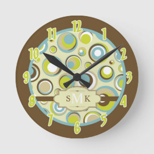 Personalised Name Clock 1970’s Retro Circle Patter