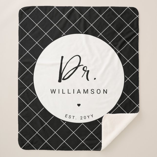 Personalised Name Dr Minimalist Doctor Graduation Sherpa Blanket (Front)