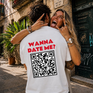 Personalised QR Code – Wanna Date/Marry Me Cool T-Shirt