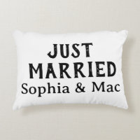 Personalised Stylish Modern Minimal Just Married 