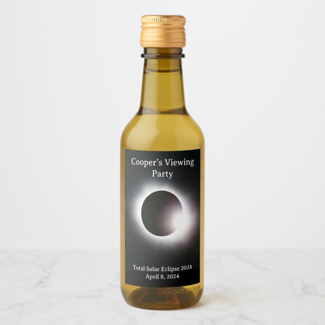 Personalised Total solar eclipse 2024 Wine Label (Front)