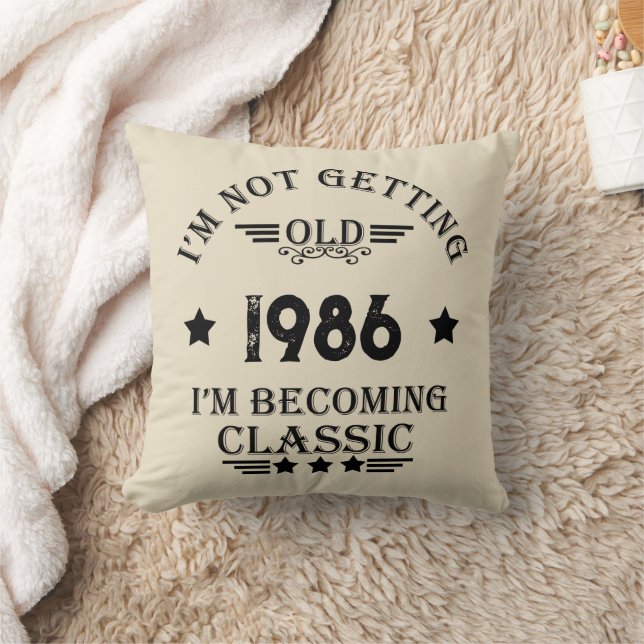 Personalised vintage 35th birthday party cushion (Blanket)
