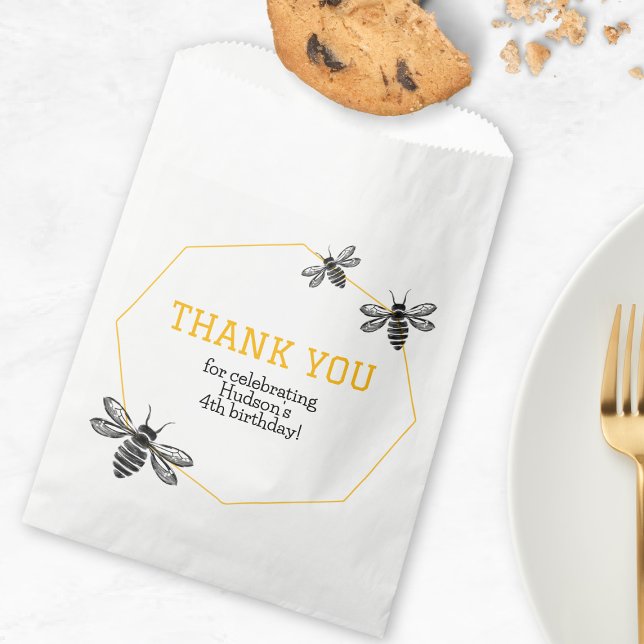 Personalised Yellow Bee Day Modern Cute Birthday Favour Bag (Personalized Yellow Bee Day Modern Cute Birthday Favor Bag)