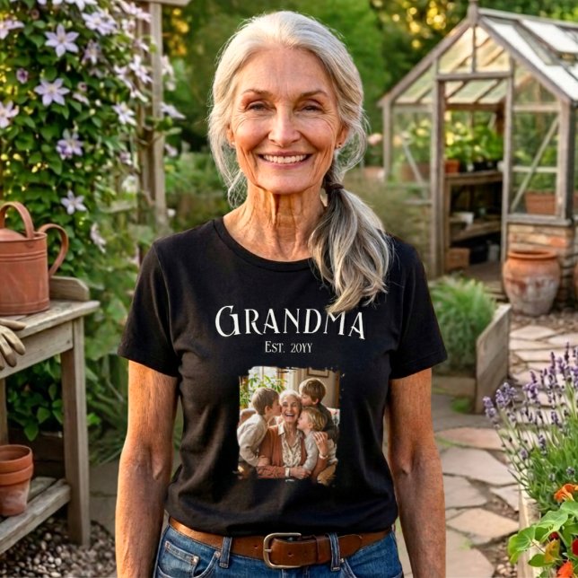 Personalize Name Grandma Est Year Photo T-Shirt (Creator Uploaded)