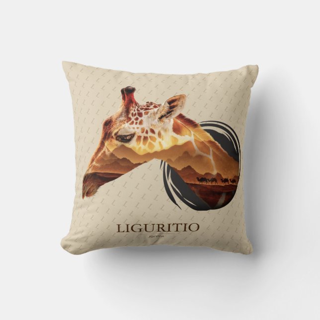 Personalized Desert Giraffe Design. Cushion (Front)