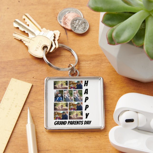 Personalized Grandparents Day 9  Photo Collage  Key Ring (Desk)
