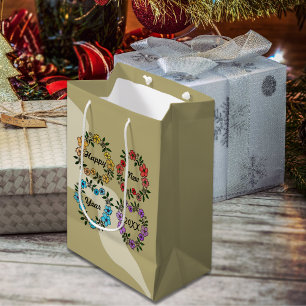PERSONALIZED HAPPY NEW YEAR 20XX & FLOWERS WREATHS MEDIUM GIFT BAG