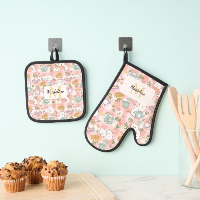 Personalized Pastel Pink Kitchen Tea Cats Oven Mitt & Pot Holder Set (Insitu(Hanging))