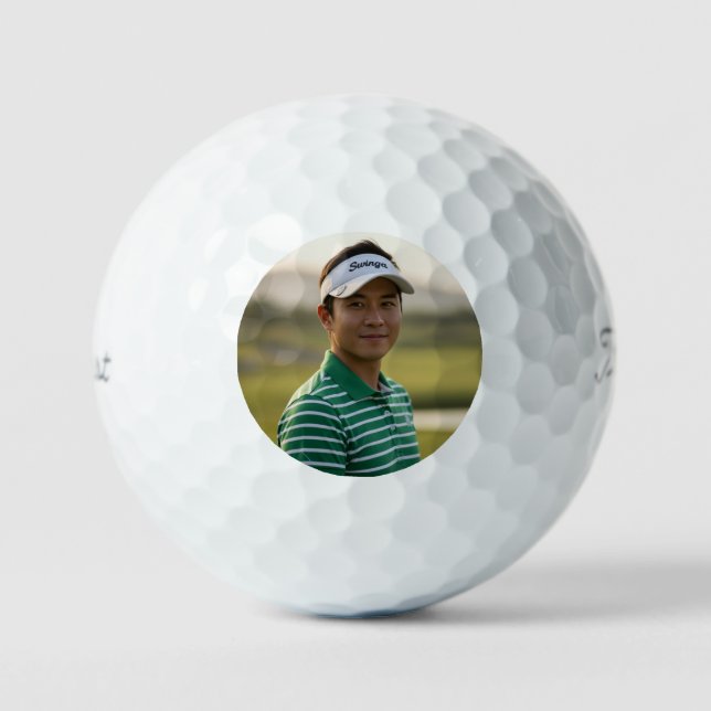 Personalized Photo Golf Ball Tournament Favor (Front)