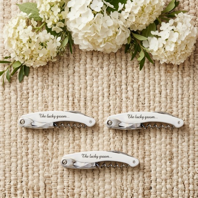  Personalized Wine Bottle Opener (Creator Uploaded)