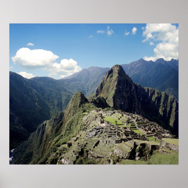 Peru, Machu Picchu, the ancient lost city of 2 Poster (Front)