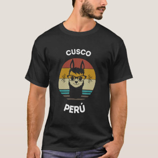 Peruvian Cusco Charming Llamas Cuzco Peru Llama Lo T-Shirt