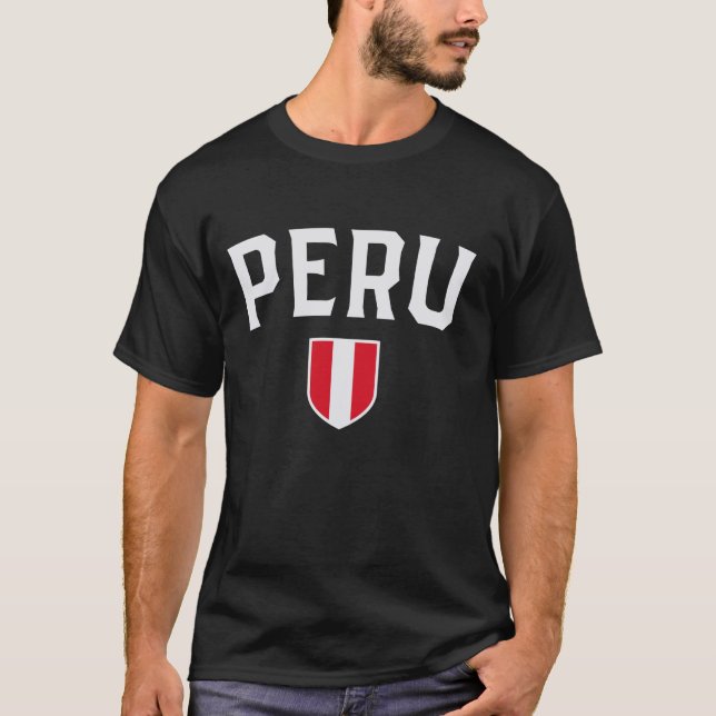 Peruvian Flag Shield Classic Sporting Badge Style T-Shirt (Front)