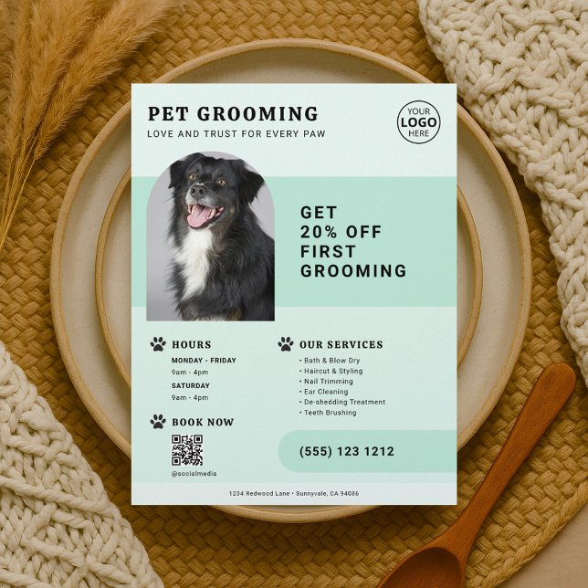 Pet Grooming Photo QR Code Green Flyer (Creator Uploaded)