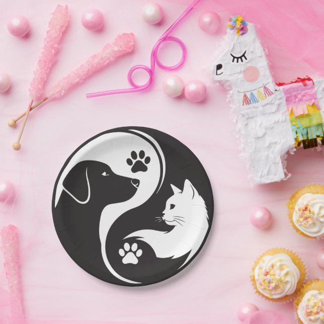 Pet Harmony Yin Yang Paper Plates - Dog & Cat Them (Party)
