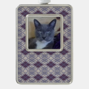 PET LOVE Framed Vert Ornament / Plum Argyle Knit
