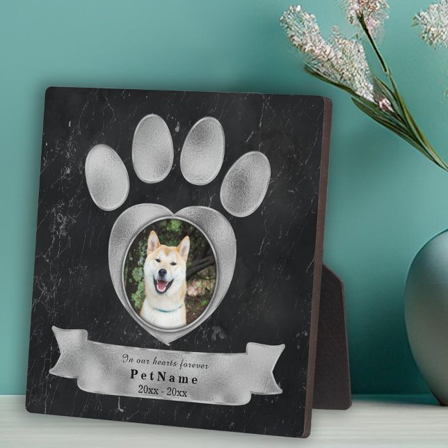 Pet Memorial Tribute Faux Black Marble Silver Paw Plaque (Pet Memorial Tribute Faux Black Marble Silver Paw Plaque)