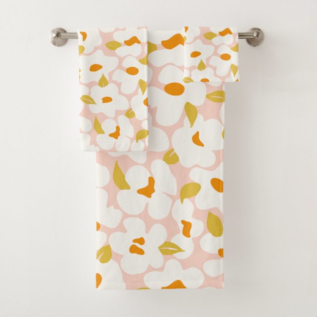Petal Whimsy Bath Towel Set (Insitu)