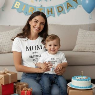 Peter Rabbit Mum of the Birthday Boy Party Family  T-Shirt