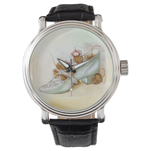 Peter Rabbit   Round Clock Watch (Front)