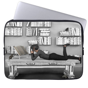 Petit rat de bibliothèque (bookworm) laptop sleeve