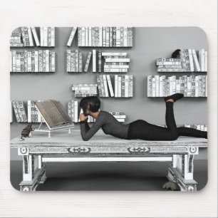 Petit rat de bibliothèque (bookworm) mouse pad