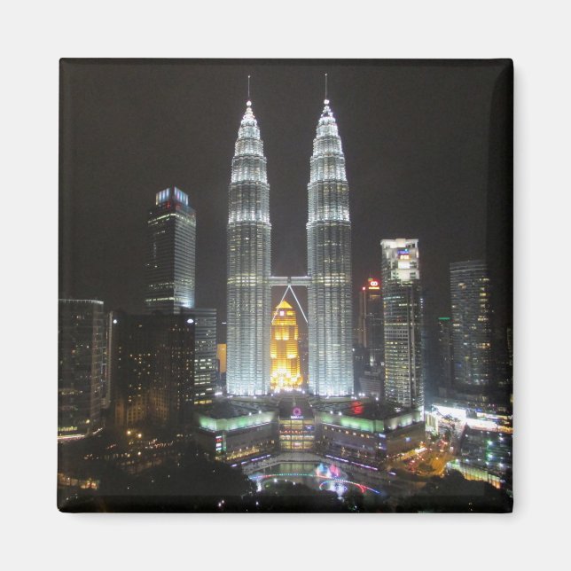 petronas towers night magnet (Front)