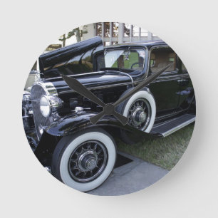 Phantom Round Clock