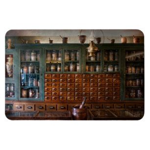 Pharmacy - Right behind the counter Magnet