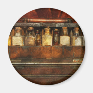 Pharmacy - Veterinarian - Travelling pet medicine Magnet