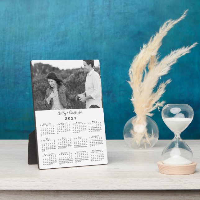 Photo and Names Personalised 2021 Calendar Desktop Plaque (Side)
