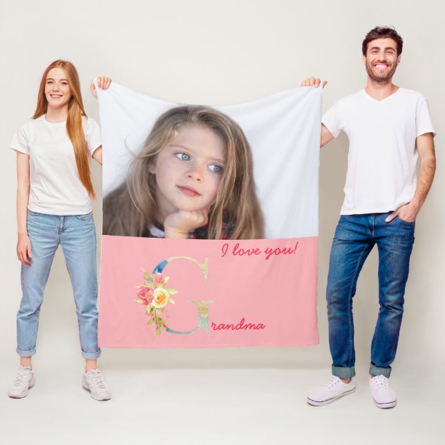 Photo Fleece Blanket For Grandma (In Situ)